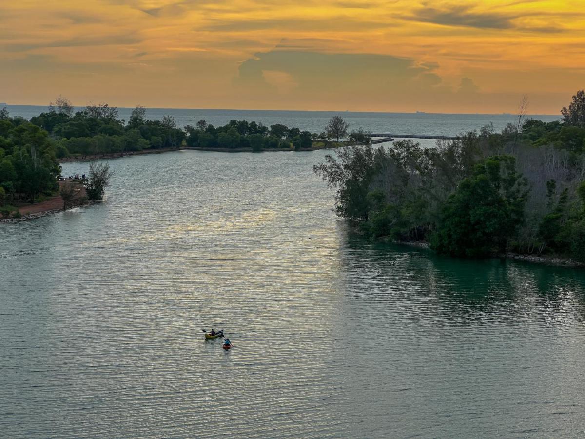 Bayview Suites Port Dickson By Maison エクステリア 写真