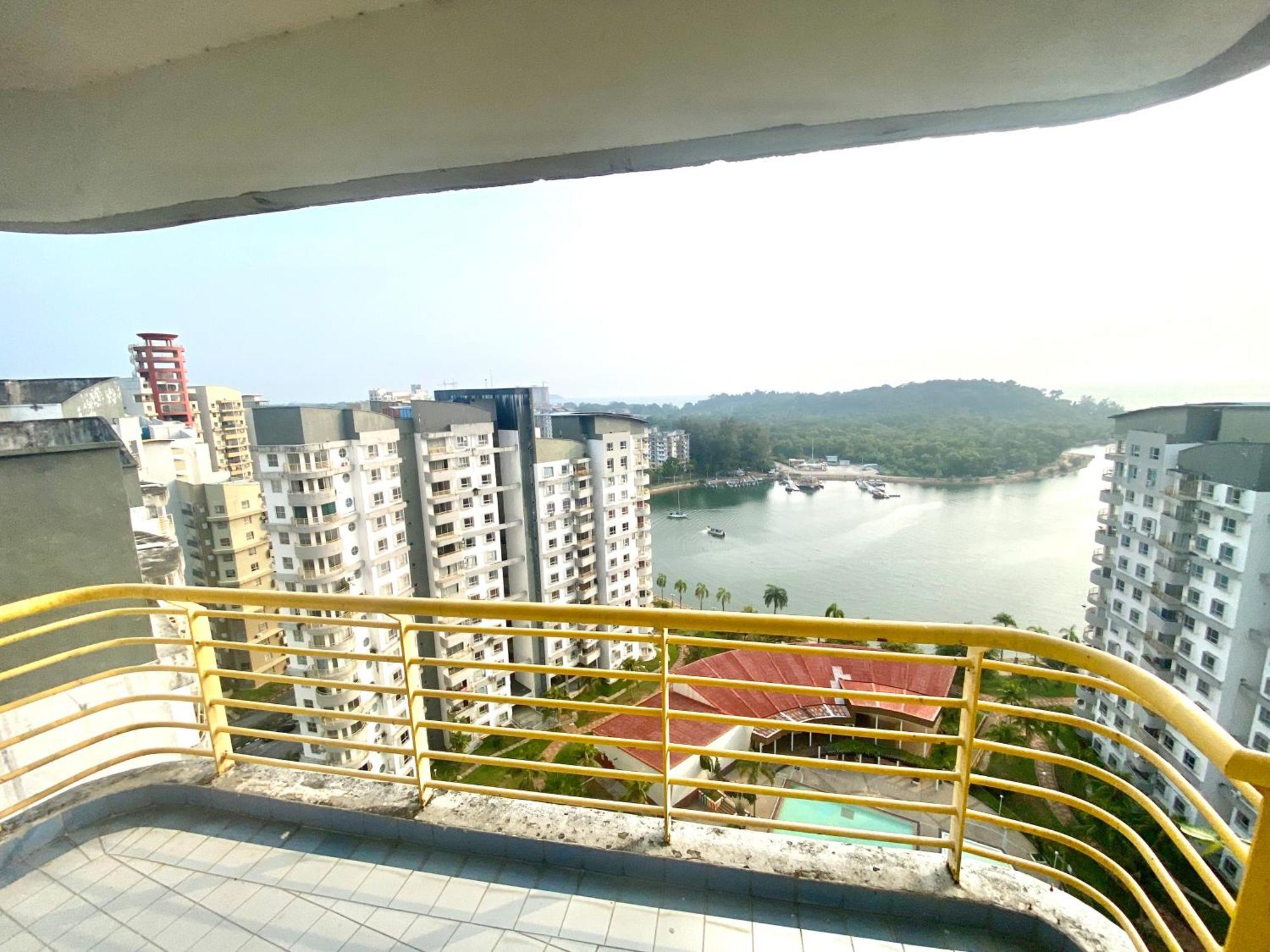Bayview Suites Port Dickson By Maison エクステリア 写真